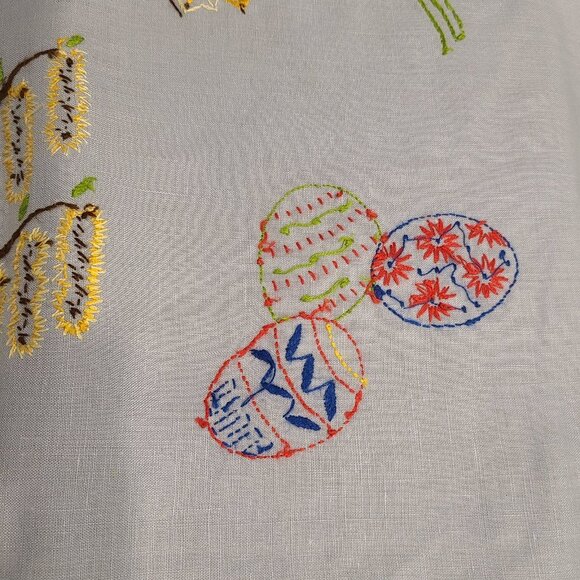 Linen 33x34" Tablecloth Handmade Ukraine Eggs Butterfly Flowers Blue Colorful - Picture 11 of 13